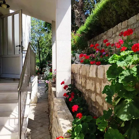 Ceratonia Apartments Lovište Exterior foto