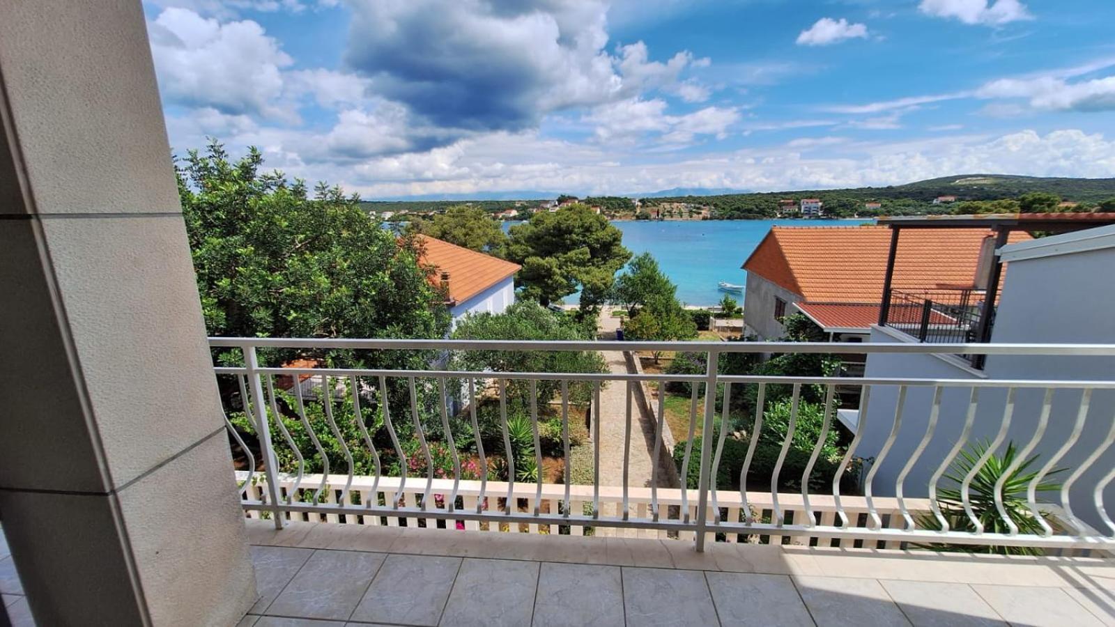 Appartement Ceratonia *